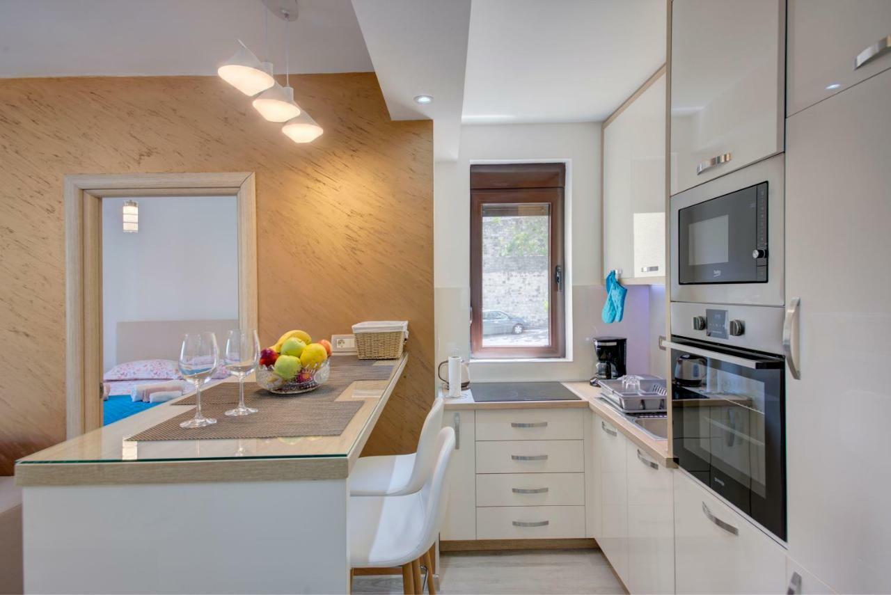 Apartment Medusa Risan Extérieur photo